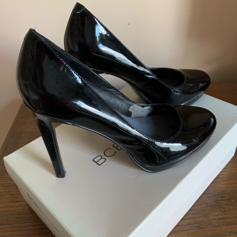 BCBG Black Patent Heels - Picture 3 of 7